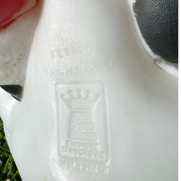 Empire Vintage Dancing Santa Blow Mold Waving with Light 40"- Bottom Cracked - Picture 10 of 15